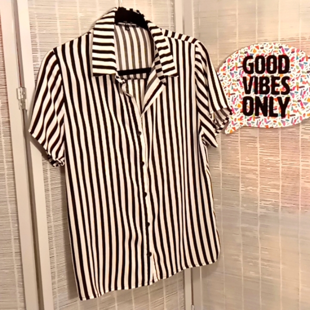 Happiness in the Present Striped blouse Large